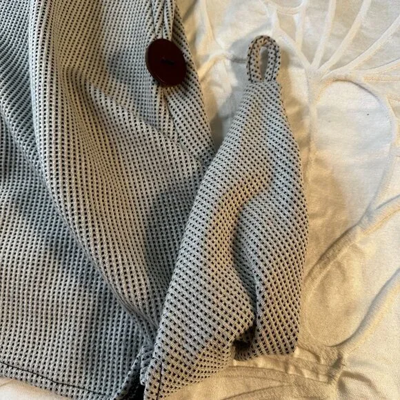 Funky BIG button Dress - Picture 6 of 12